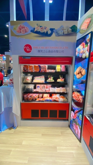 อาปาเช่ เดลี่คูล จำกัด | ผลงาน เช่าตู้แช่, เช่าตู้แช่ออกบูธ, เช่าตู้แช่เค้ก, เช่าตู้แช่แข็ง, เช่าตู้แช่ออกอีเวนท์