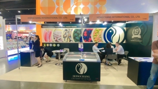 อาปาเช่ เดลี่คูล จำกัด | ผลงาน เช่าตู้แช่, เช่าตู้แช่ออกบูธ, เช่าตู้แช่เค้ก, เช่าตู้แช่แข็ง, เช่าตู้แช่ออกอีเวนท์