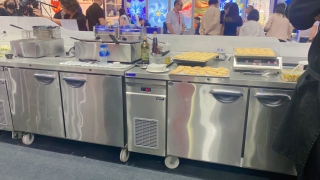 อาปาเช่ เดลี่คูล จำกัด | ผลงาน เช่าตู้แช่, เช่าตู้แช่ออกบูธ, เช่าตู้แช่เค้ก, เช่าตู้แช่แข็ง, เช่าตู้แช่ออกอีเวนท์