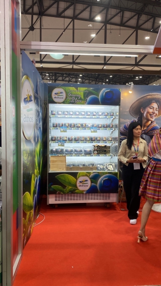 อาปาเช่ เดลี่คูล จำกัด | ผลงาน เช่าตู้แช่, เช่าตู้แช่ออกบูธ, เช่าตู้แช่เค้ก, เช่าตู้แช่แข็ง, เช่าตู้แช่ออกอีเวนท์