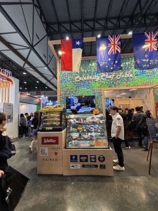 อาปาเช่ เดลี่คูล จำกัด | ผลงาน เช่าตู้แช่, เช่าตู้แช่ออกบูธ, เช่าตู้แช่เค้ก, เช่าตู้แช่แข็ง, เช่าตู้แช่ออกอีเวนท์