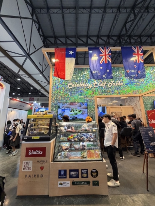 อาปาเช่ เดลี่คูล จำกัด | ผลงาน เช่าตู้แช่, เช่าตู้แช่ออกบูธ, เช่าตู้แช่เค้ก, เช่าตู้แช่แข็ง, เช่าตู้แช่ออกอีเวนท์